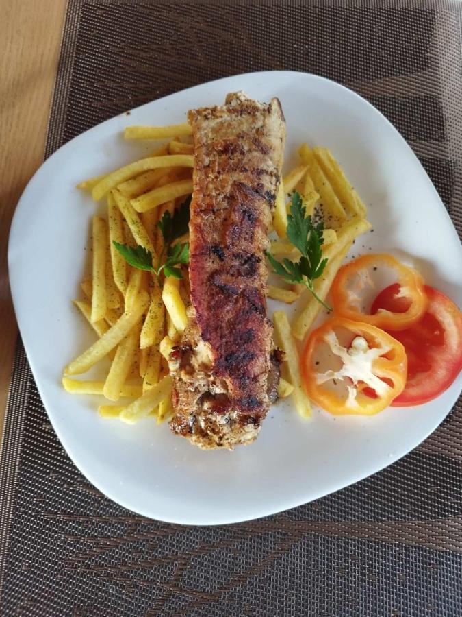 Готель Restoran Bmb Odzak Екстер'єр фото